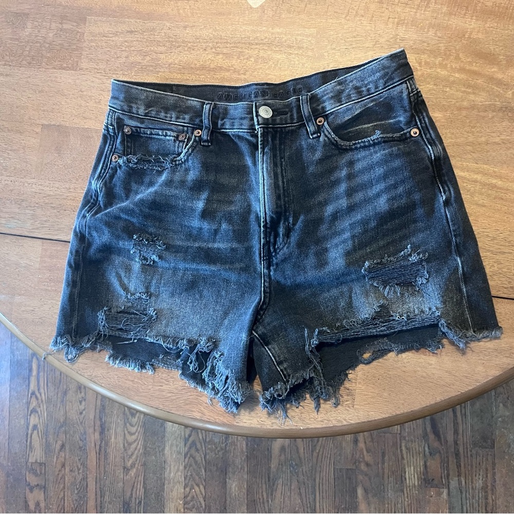 American Eagle Boyfriend Faded Black Shorts